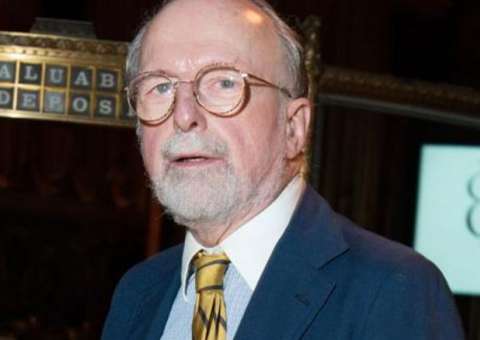 Milionário de 87 anos doa sua fortuna e pula do 16º andar