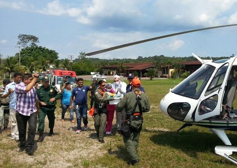 Bombeiros ajudam a salvar vida de bebê prematuro no  Amazonas