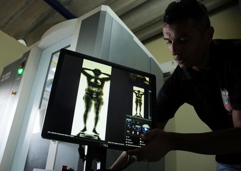 Juiz proíbe revistas íntimas em presídios do Amazonas