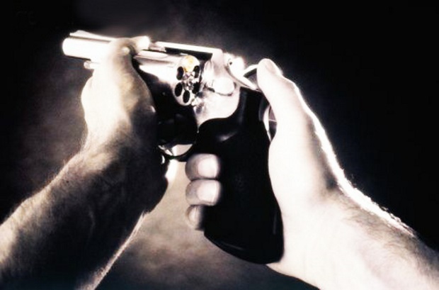 Adolescente usado como escudo humano é fuzilado por quatro traficantes