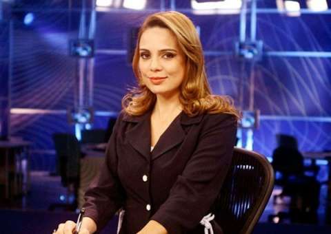 Raquel Sheherazade deve fechar contrato com a Band na próxima semana