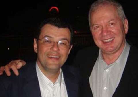 Políticos e Seus Suplentes Milionários