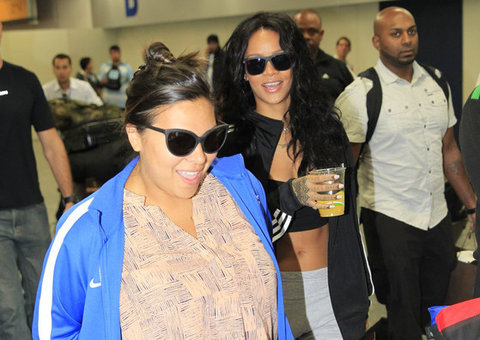 Rihanna chega ao Brasil para assistir final da Copa