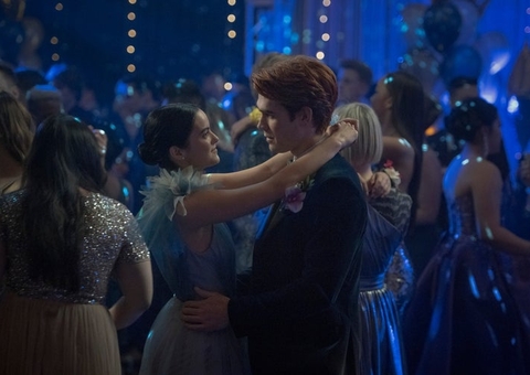 Sinopse oficial da estreia da 5º temporada de Riverdale é divulgada; veja