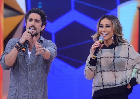 Disputa de pautas com "Legendários" prejudica "Programa da Sabrina"