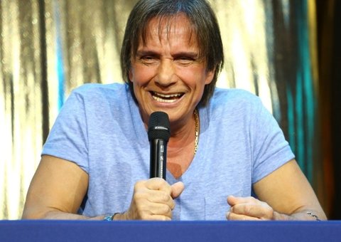  Roberto Carlos fala sobre aposentadoria 