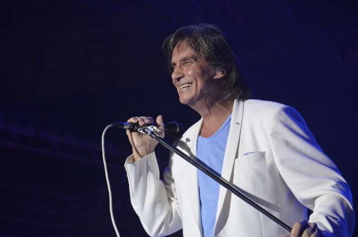 Roberto Carlos está negociando participação no Rock in Rio 2015