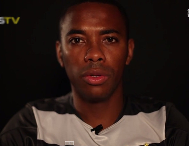 Robinho se defende após ser acusado de estupro coletivo