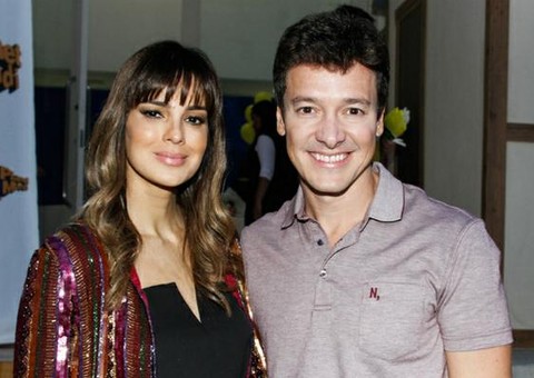 Rodrigo Faro aparece franzino em foto antiga