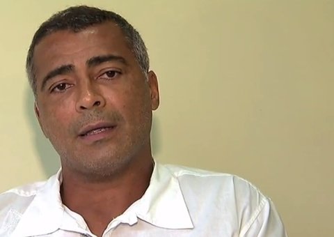Em entrevista, Romário chama dirigentes da CBF de ladrões