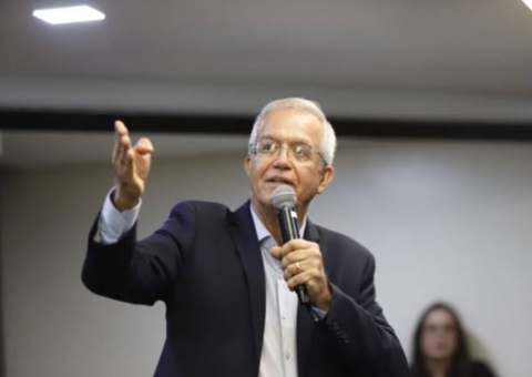 Romero Reis testa positivo para Covid-19