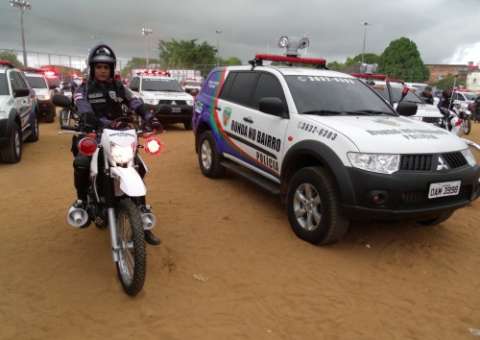 Ronda no Bairro: Tráfico, porte ilegal e roubo dá em prisões