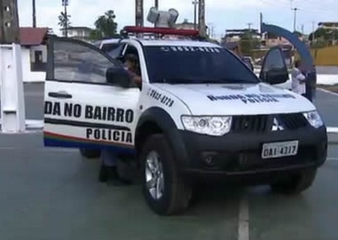 Assaltantes de ônibus levam uma surra dos passageiros