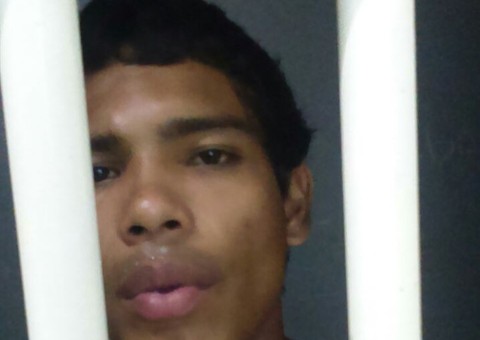 Dono celular reage e assaltante é preso