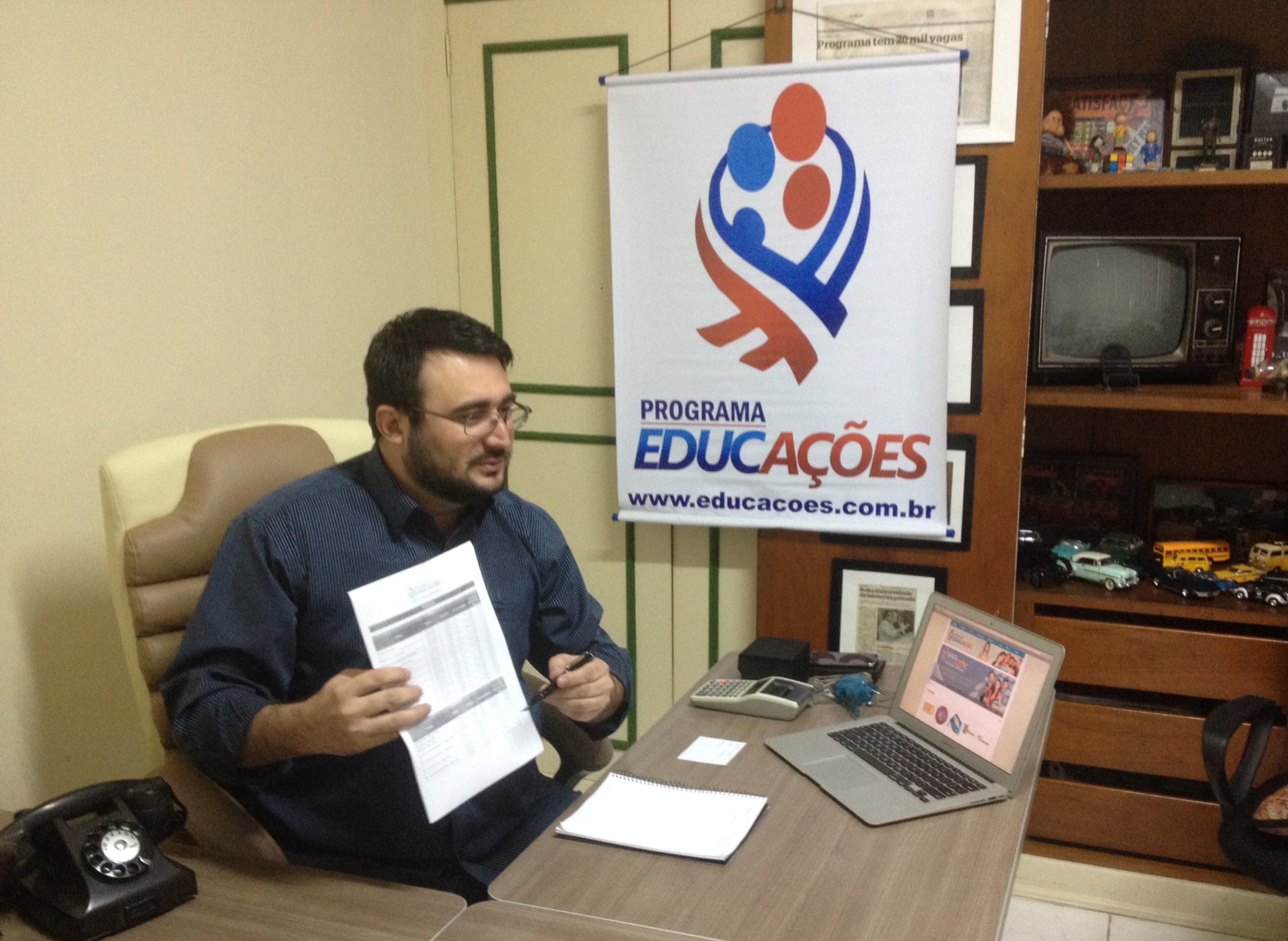 Programa Educações oferece bolsas para curso pré-vestibular em Manaus
