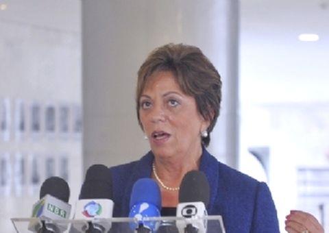 Voos da governadora Rosalba CIarlini a derrubam do poder