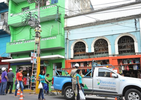 Lojistas flagrados furtando energia 