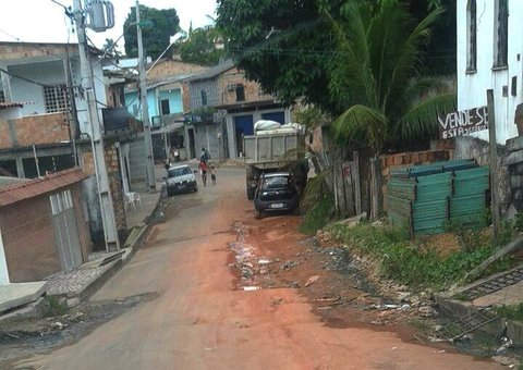 Buracos incomodam moradores no Terra Nova