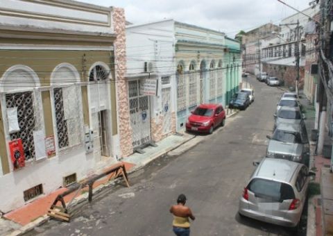 Comissão da CMM aprova proibição de serviço de guarda de veículos nas ruas