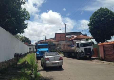 Dupla de magrelos espalha medo no Belvedere e população pede policiamento