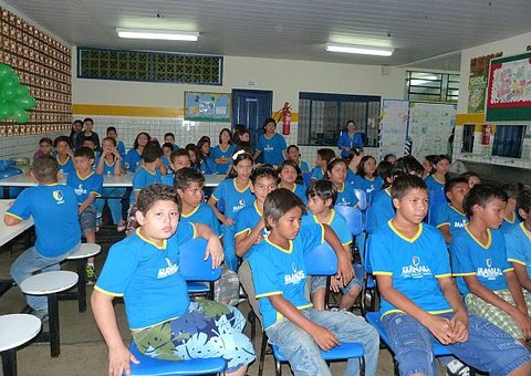 Escolas municipais vão receber homenageadas por desempenho no Ideb
