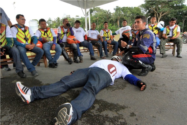 Samu participa do primeiro treinamento para mototaxistas