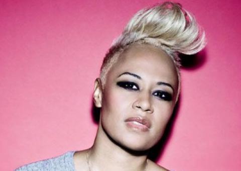 Ouça a versão de "Crazy In Love", de Emeli Sandé