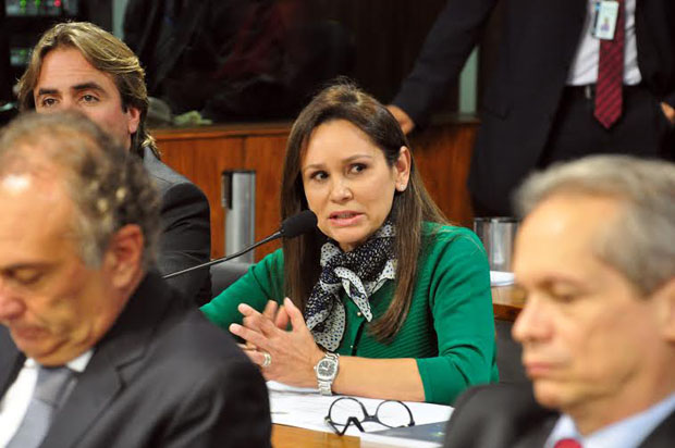 Sandra Braga propõe discussão sobre mudanças climáticas na Amazônia