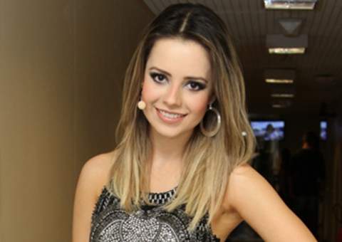 Sandy se derrete ao falar dos domingos com Lucas e o filho Theo: ‘Sem babá’