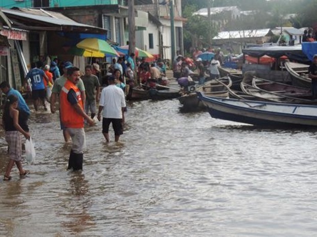 Enchente - Santo Antônio do Içá decreta situação de emergência
