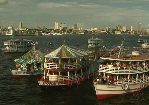 Tempo engana arquidiocese, que suspende procissão de  São Pedro