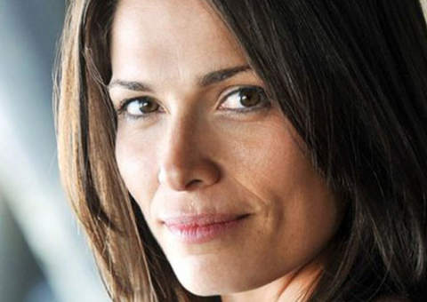 Atriz da série "House" morre aos 40 anos