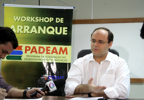 Estado dará início a aplicação do Programa de Aceleração do Desenvolvimento Educacional  