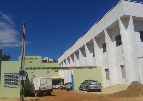 Viúva processa e justiça penhora bens da Assembleia de Deus