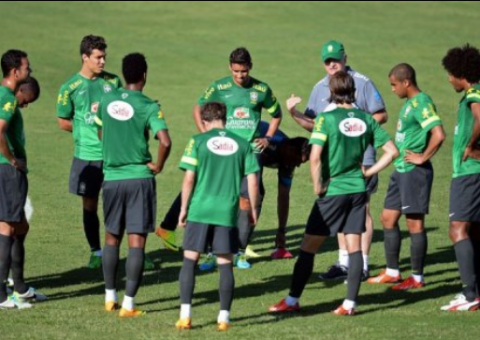 De olho nas semifinais, Brasil quer dar o troco no México