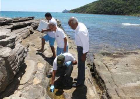 Cerca de 60 banhistas contaminados com água do mar em Búzios