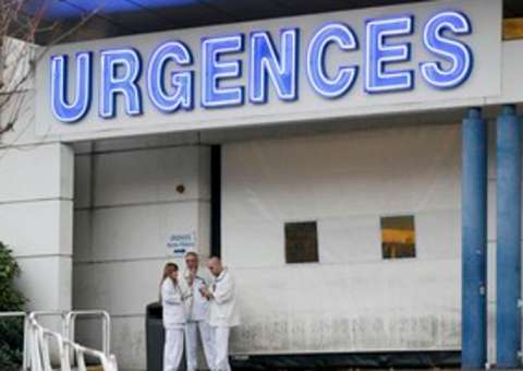 Dois homens tentaram invadir o quarto de Michael Schumacher no hospital