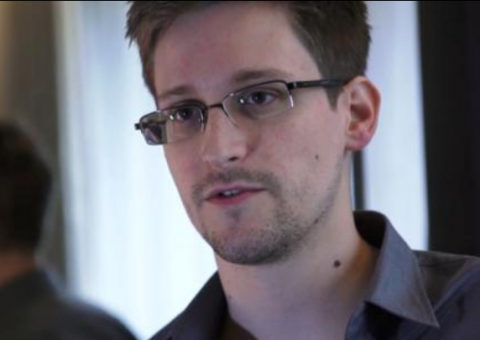 Snowden oferece ajuda ao Brasil sobre espionagem e cogita asilo