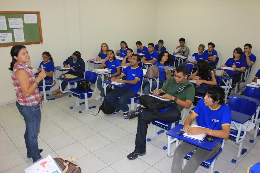  Sesc oferece 40 bolsas gratuitas para EJA