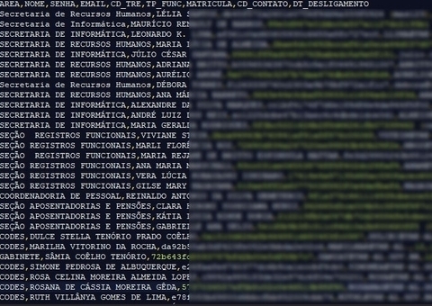 Em meio a supostos vazamentos de dados, TSE tem atraso na apuração