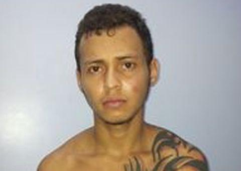 Varejistas de entorpecentes são flagrados e presos