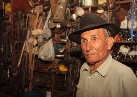 Conheça alguns 'causos' do homem mais bruto do Nordeste: Seu Lunga