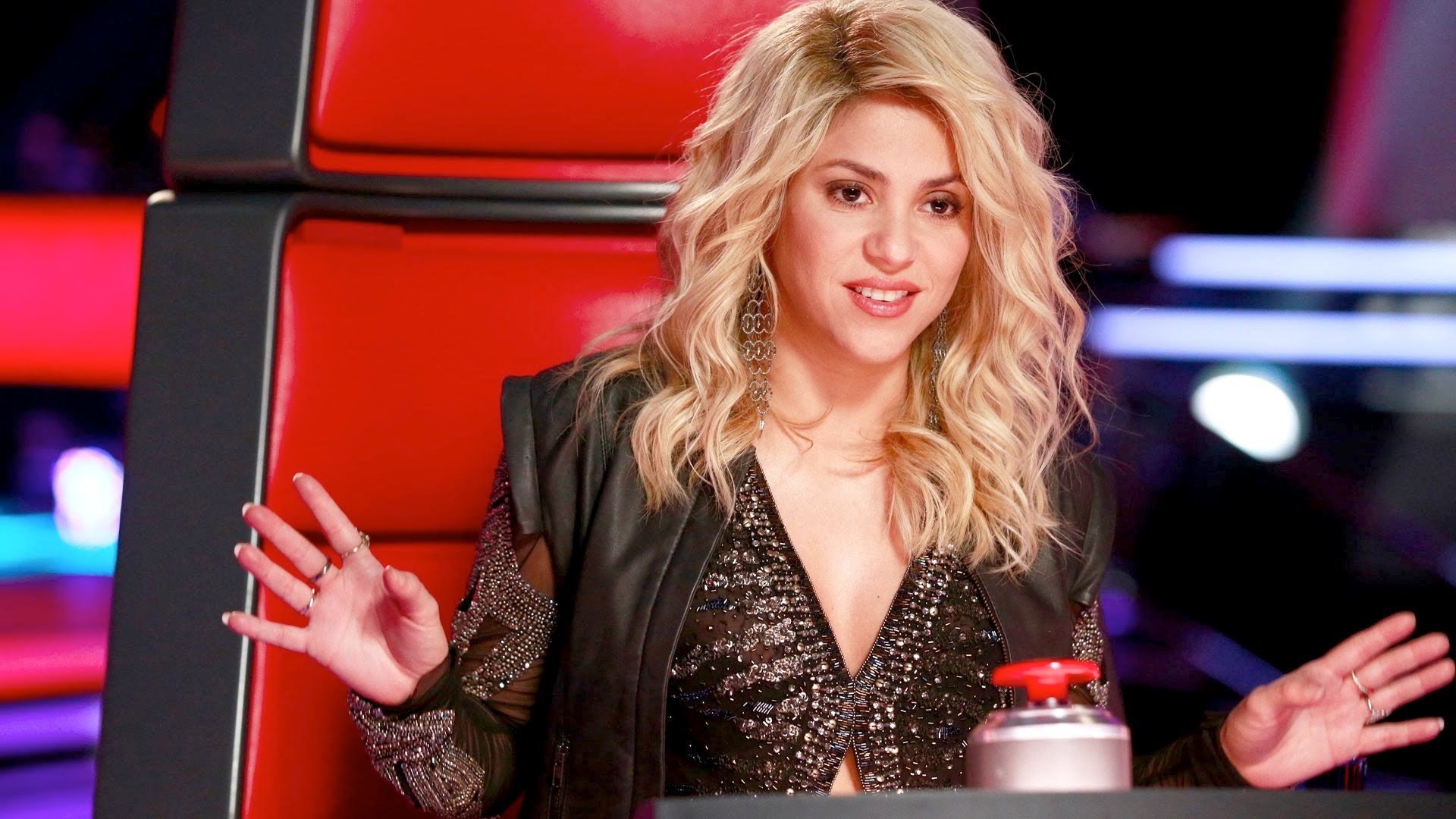 Shakira mostra pela primeira vez rosto do segundo filho, Sasha