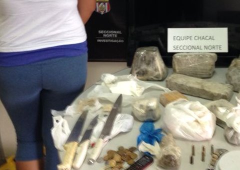 Policiais Civis apreendem adolescente com 14 kg de drogas na Zona Norte