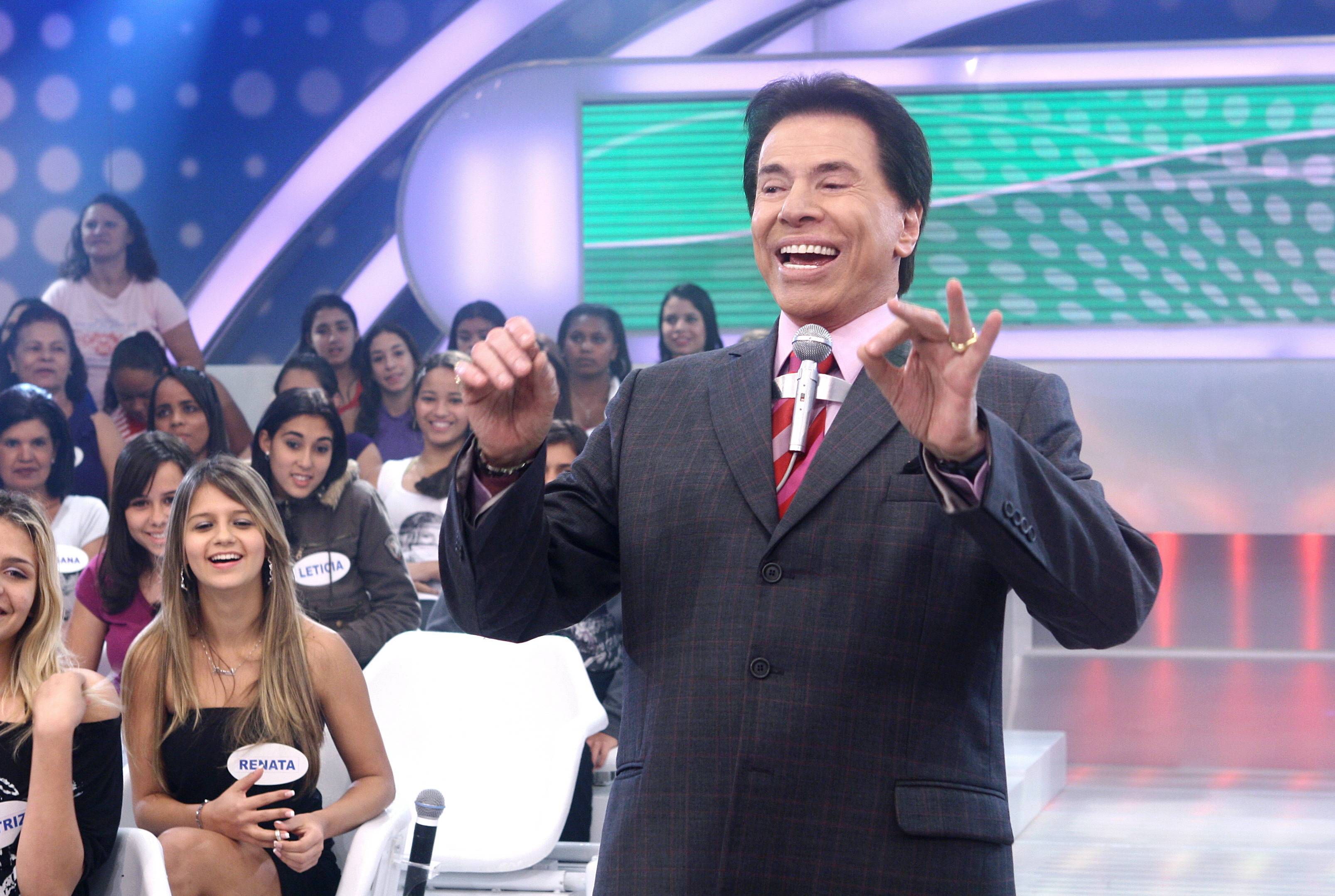 Silvio Santos dá sacada histórica ao parabenizar Globo e bomba na web. Veja 