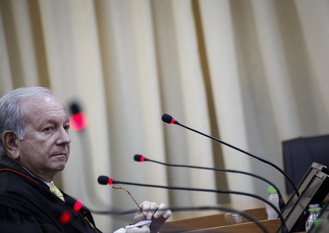Tribunal adia julgamento de mandado que mantém delegados no cargo 