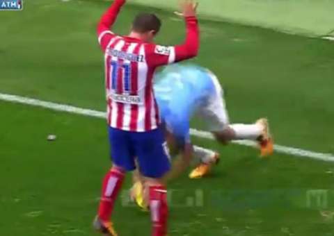 Brasileiro paga mico ao tentar duas simulações consecutivas