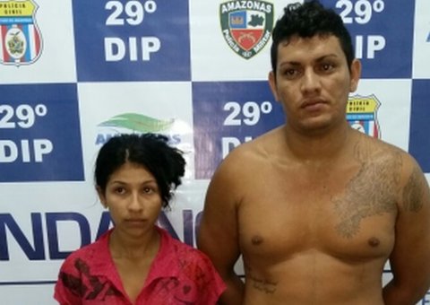 Casal é flagrado vendendo droga no ‘Flutuante do pó’