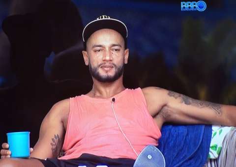 Slim e Diego conversam sobre possibilidade da volta de Franciele