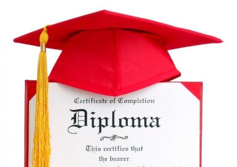 Pessoas sem diploma de faculdade fazem mais sexo